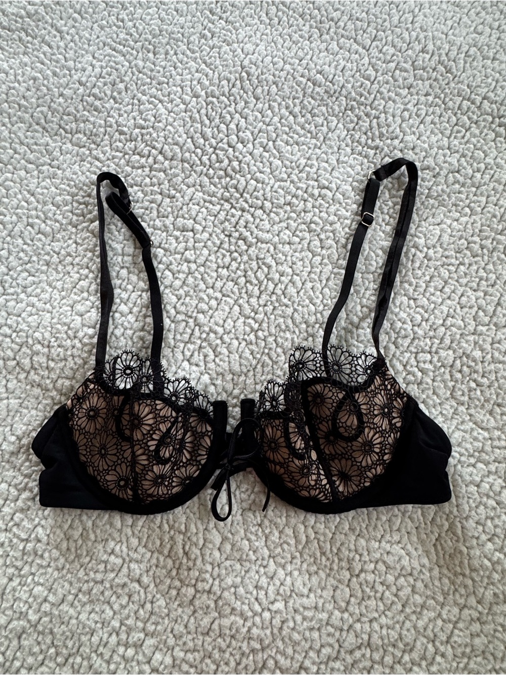 Victoria's Secret Vintage Tag Black Lace Bra with Nude Lining